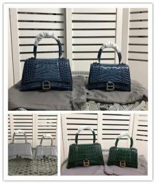 Picture of Balenciaga Lady Handbags _SKUfw110656748fw